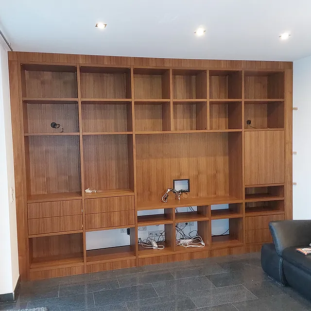 Einbauschrank Holz