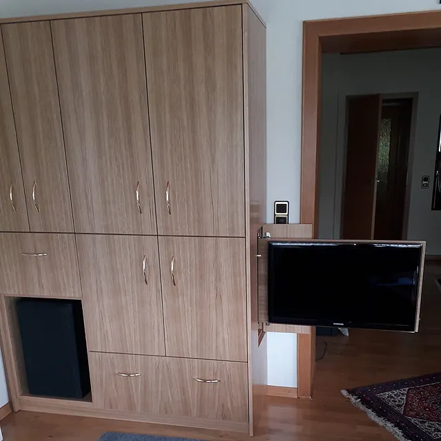 geschreinerter Schrank